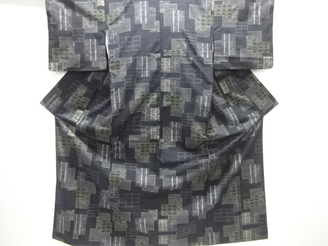 色紙に竹笹模様織り出し十日町紬着物